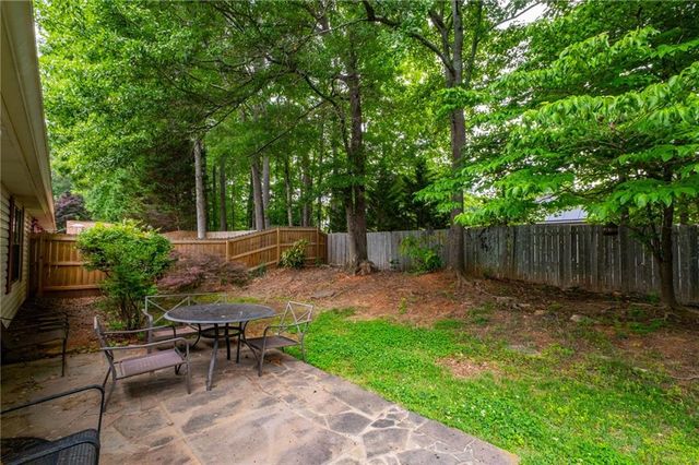 5097 Village Green Way, Alpharetta, GA 30009