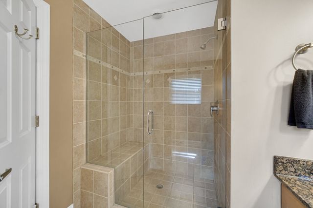 2699 Lisa Court, Northbrook, IL 60062