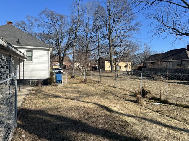 2525 & 2529 Riordan St, Muskegon Heights City, MI 49444