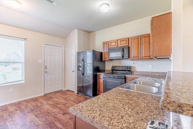 4017 Willow Ridge Dr, Jonesboro, AR 72405