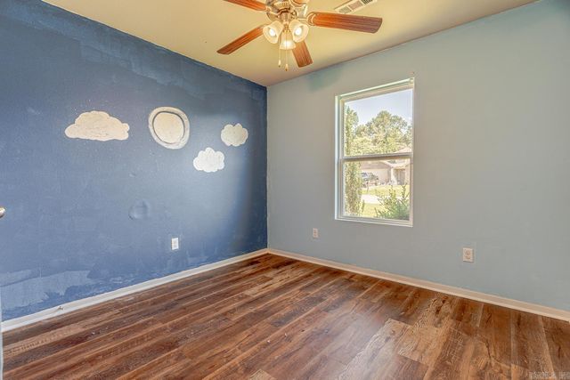4017 Willow Ridge Dr, Jonesboro, AR 72405