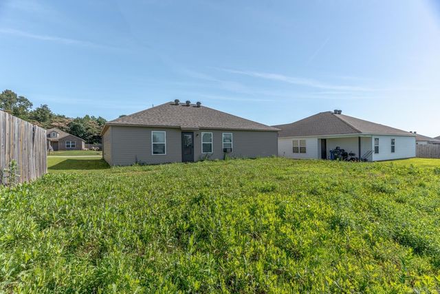 4017 Willow Ridge Dr, Jonesboro, AR 72405