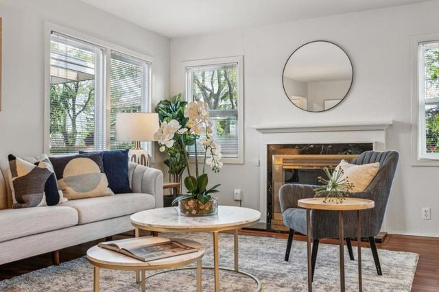 2704 Louis Road, Palo Alto, CA 94303