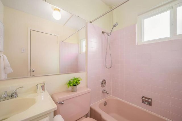 2704 Louis Road, Palo Alto, CA 94303