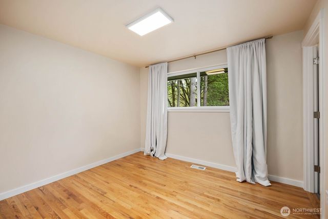 20604 4th Avenue SW, Normandy Park, WA 98166