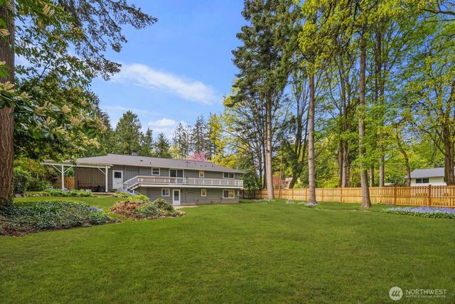 20604 4th Avenue SW, Normandy Park, WA 98166