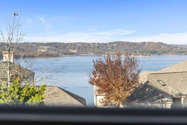 305 Rocky Shores Ridge 30, Hollister, MO 65672