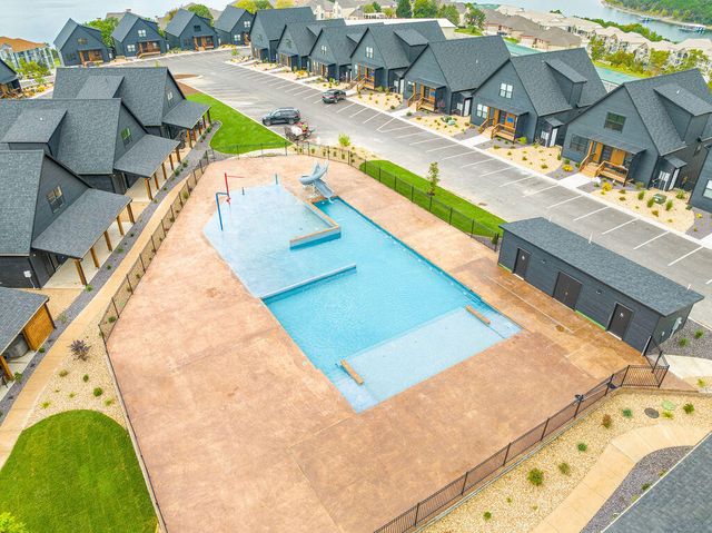 305 Rocky Shores Ridge 30, Hollister, MO 65672