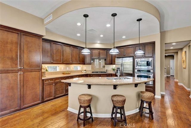 18960 Pelham, Yorba Linda, CA 92886