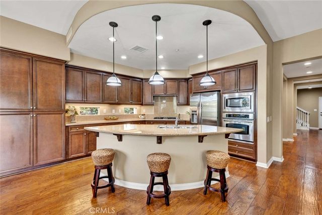 18960 Pelham, Yorba Linda, CA 92886