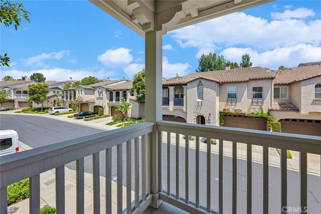 18960 Pelham, Yorba Linda, CA 92886