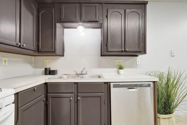 6209 Langham ST, Austin, TX 78741