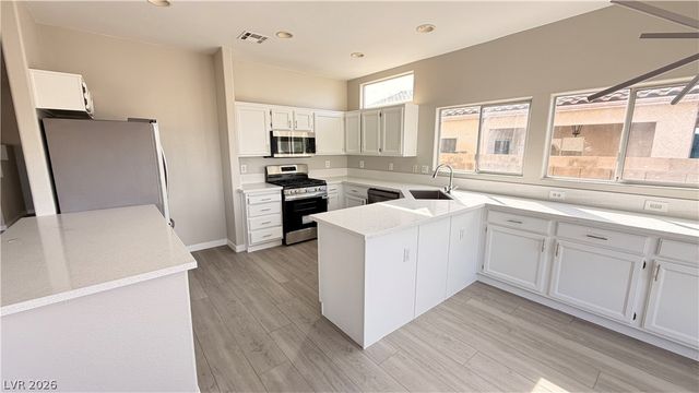 612 Coolidge Avenue, Henderson, NV 89015