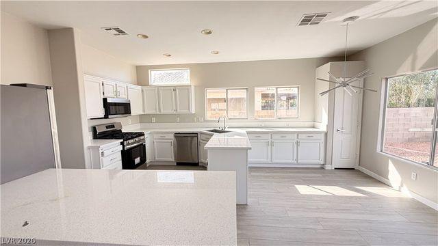 612 Coolidge Avenue, Henderson, NV 89015