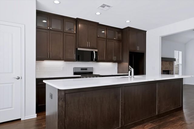 12026 E 106th Place N, Owasso, OK 74055