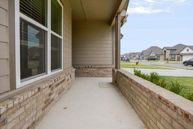 12026 E 106th Place N, Owasso, OK 74055