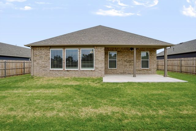 12026 E 106th Place N, Owasso, OK 74055