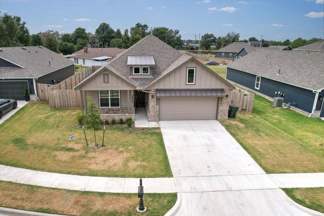 12026 E 106th Place N, Owasso, OK 74055