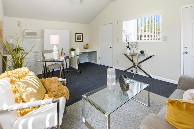 6706 San Anselmo Way, San Jose, CA 95119