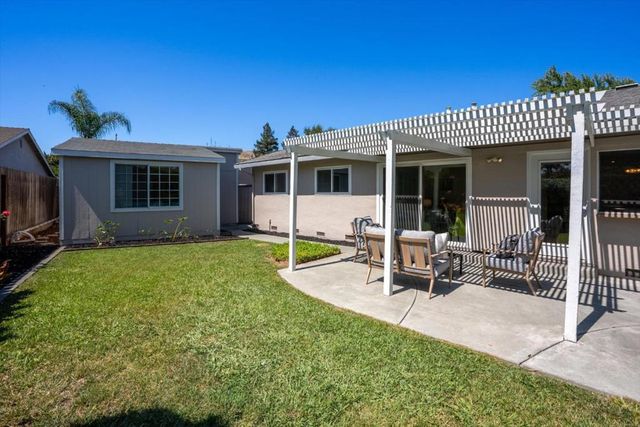 6706 San Anselmo Way, San Jose, CA 95119