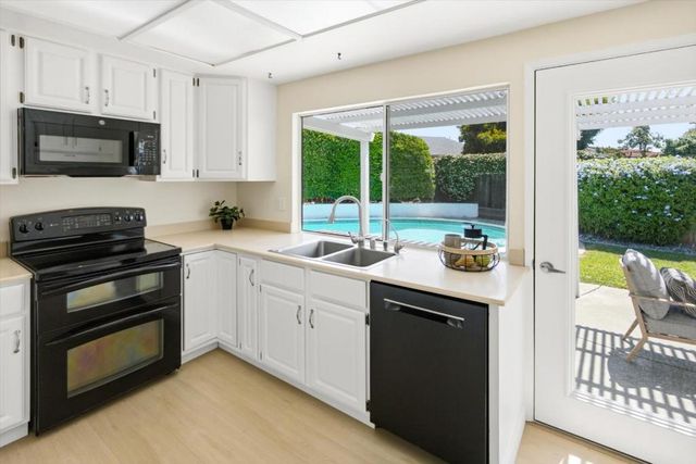 6706 San Anselmo Way, San Jose, CA 95119