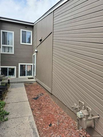 6927 S Bryant Street, Littleton, CO 80120