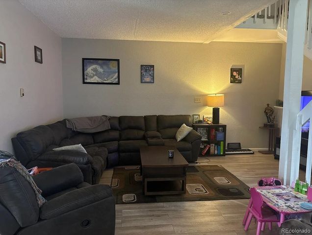 6927 S Bryant Street, Littleton, CO 80120