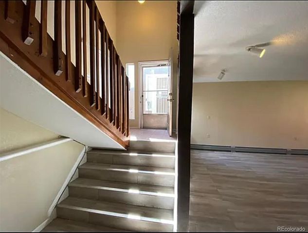 6927 S Bryant Street, Littleton, CO 80120