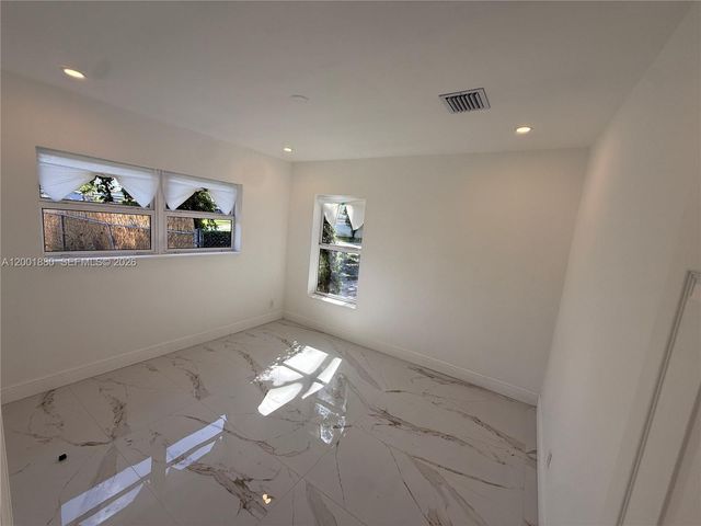 1606 NW 12th Ave, Fort Lauderdale, FL 33311