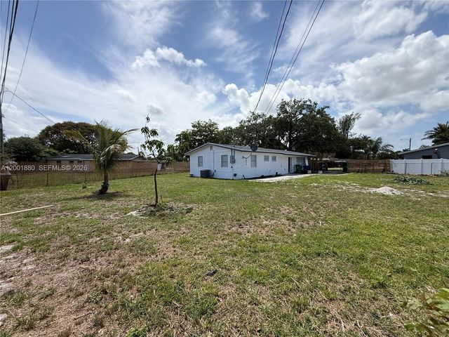 1606 NW 12th Ave, Fort Lauderdale, FL 33311