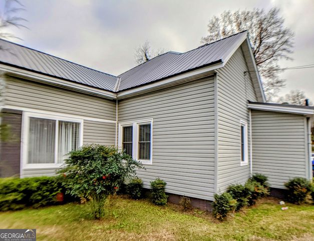 502 S Harris Street, Sandersville, GA 31082