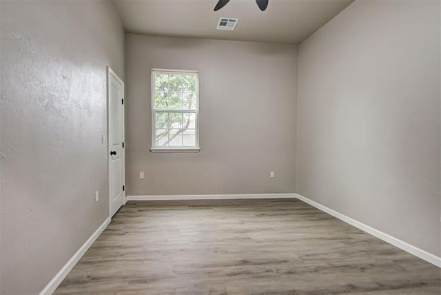 1017 E Cavanaugh Street, El Reno, OK 73036