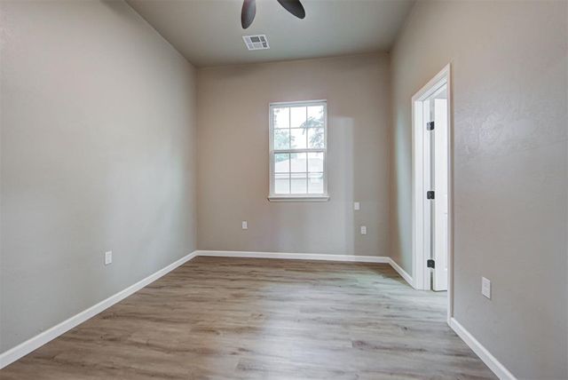 1017 E Cavanaugh Street, El Reno, OK 73036
