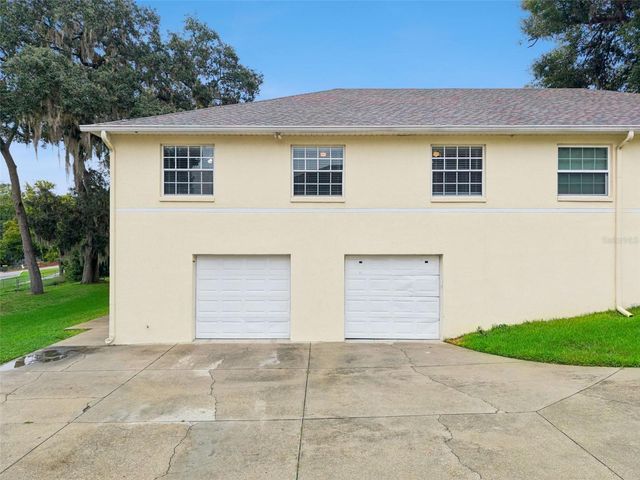 180 E MINNEHAHA AVENUE, Clermont, FL 34711