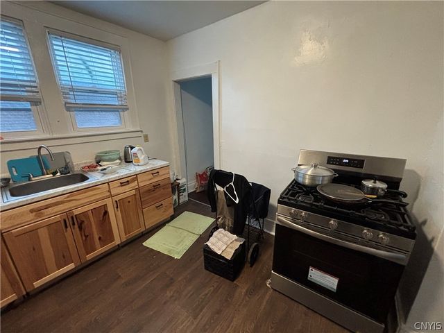 2515 Midland Avenue 2517, Syracuse, NY 13205