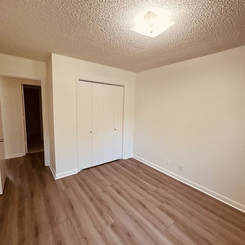 5600 Country Dr Apt 160, Nashville, TN 37211