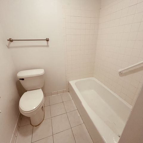 5600 Country Dr Apt 160, Nashville, TN 37211