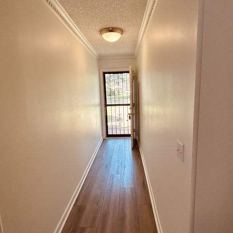 5600 Country Dr Apt 160, Nashville, TN 37211