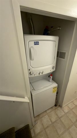 15602 Stone Crossing Drive, Southfield, MI 48075