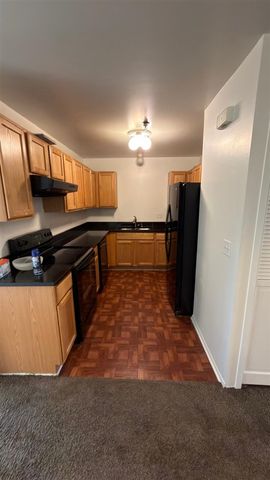 15602 Stone Crossing Drive, Southfield, MI 48075