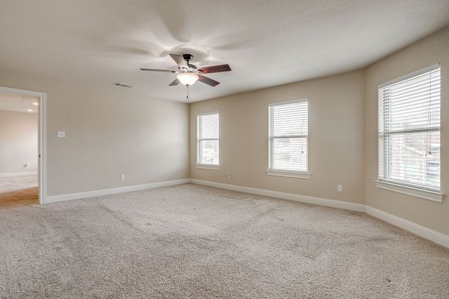 4912 Ridglea Hills Court, Fort Worth, TX 76116