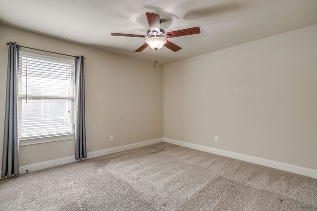 4912 Ridglea Hills Court, Fort Worth, TX 76116