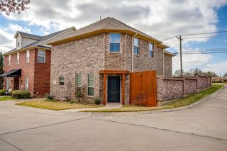 4912 Ridglea Hills Court, Fort Worth, TX 76116
