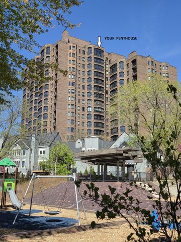 1235 Yale Place 1701, Minneapolis, MN 55403