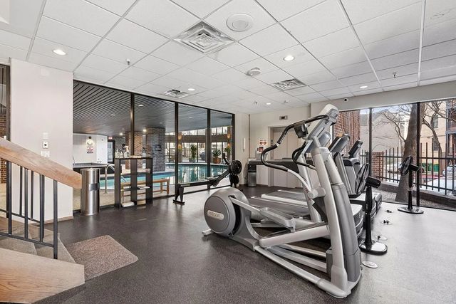 1235 Yale Place 1701, Minneapolis, MN 55403