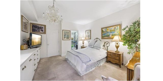 1235 Yale Place 1701, Minneapolis, MN 55403