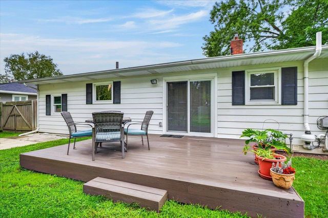 187 Sterling Drive, Oregon, WI 53575