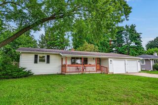 187 Sterling Drive, Oregon, WI 53575