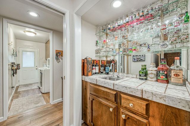 6680 N Remington Avenue, Fresno, CA 93704
