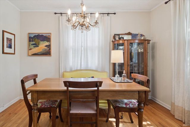 2003 E Washington Street, South Bend, IN 46617